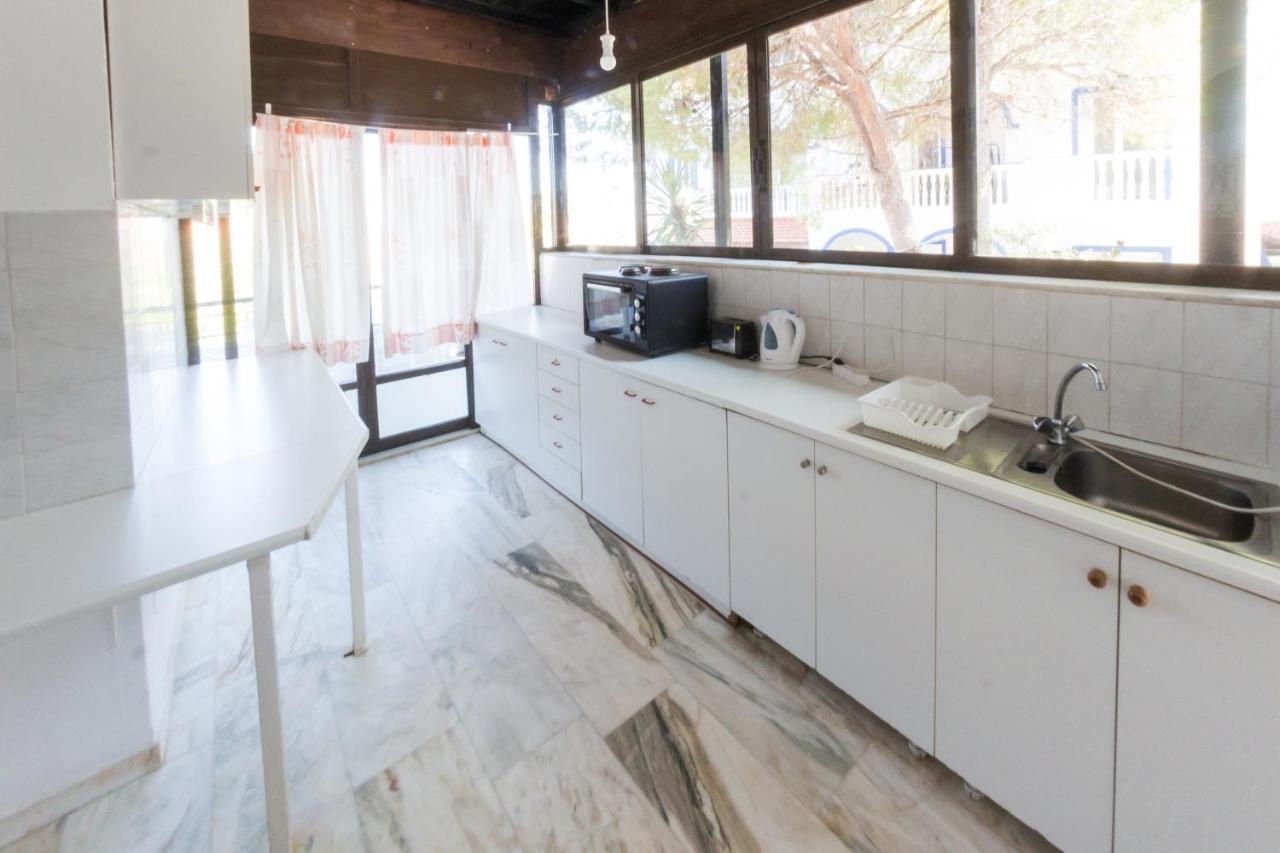 เวเลนด์ซัส ฮอลิเดย์ Aparthotel อลิกานาส ภายนอก รูปภาพ