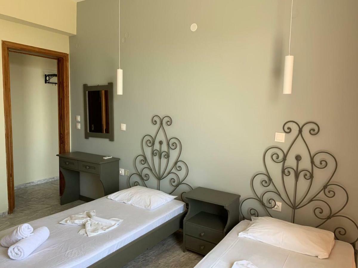 เวเลนด์ซัส ฮอลิเดย์ Aparthotel อลิกานาส ภายนอก รูปภาพ