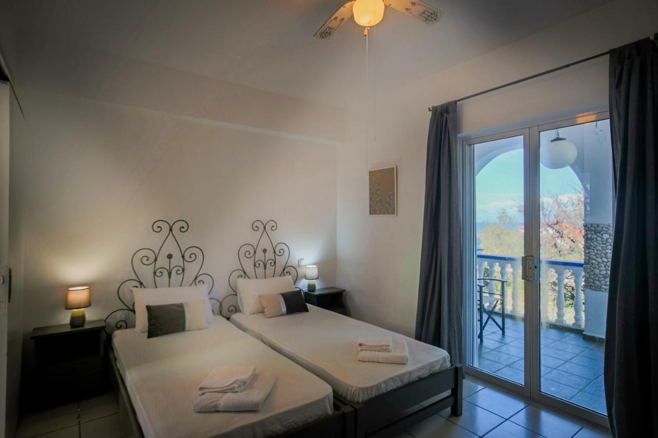 เวเลนด์ซัส ฮอลิเดย์ Aparthotel อลิกานาส ภายนอก รูปภาพ